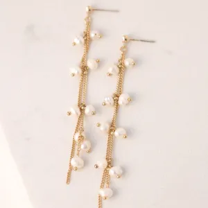 Dot Pearl Earrings