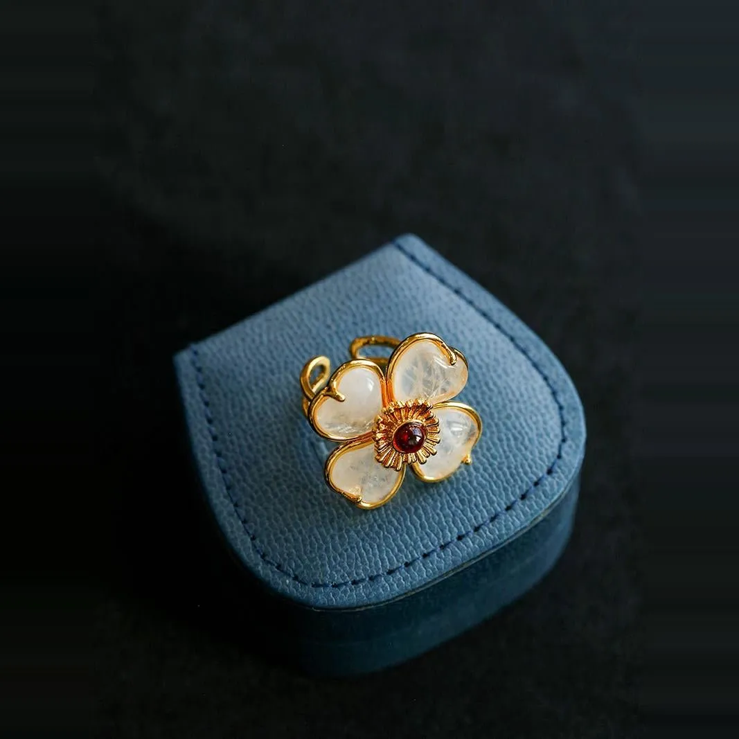 Four-leaf Clover Single Flower Rings