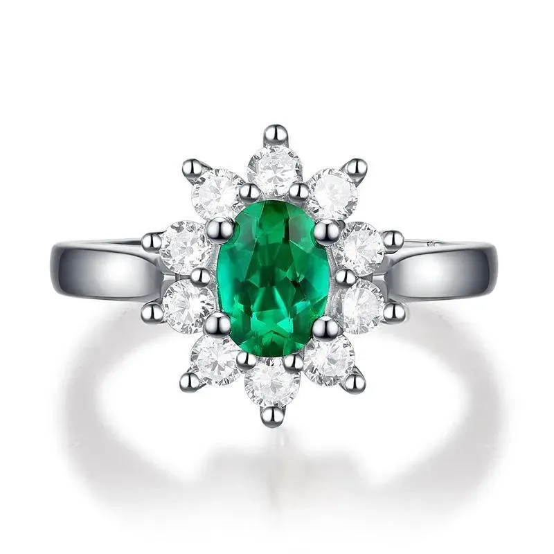 Green Flower-Shaped Ring: The Perfect Accessory for Any Outfit