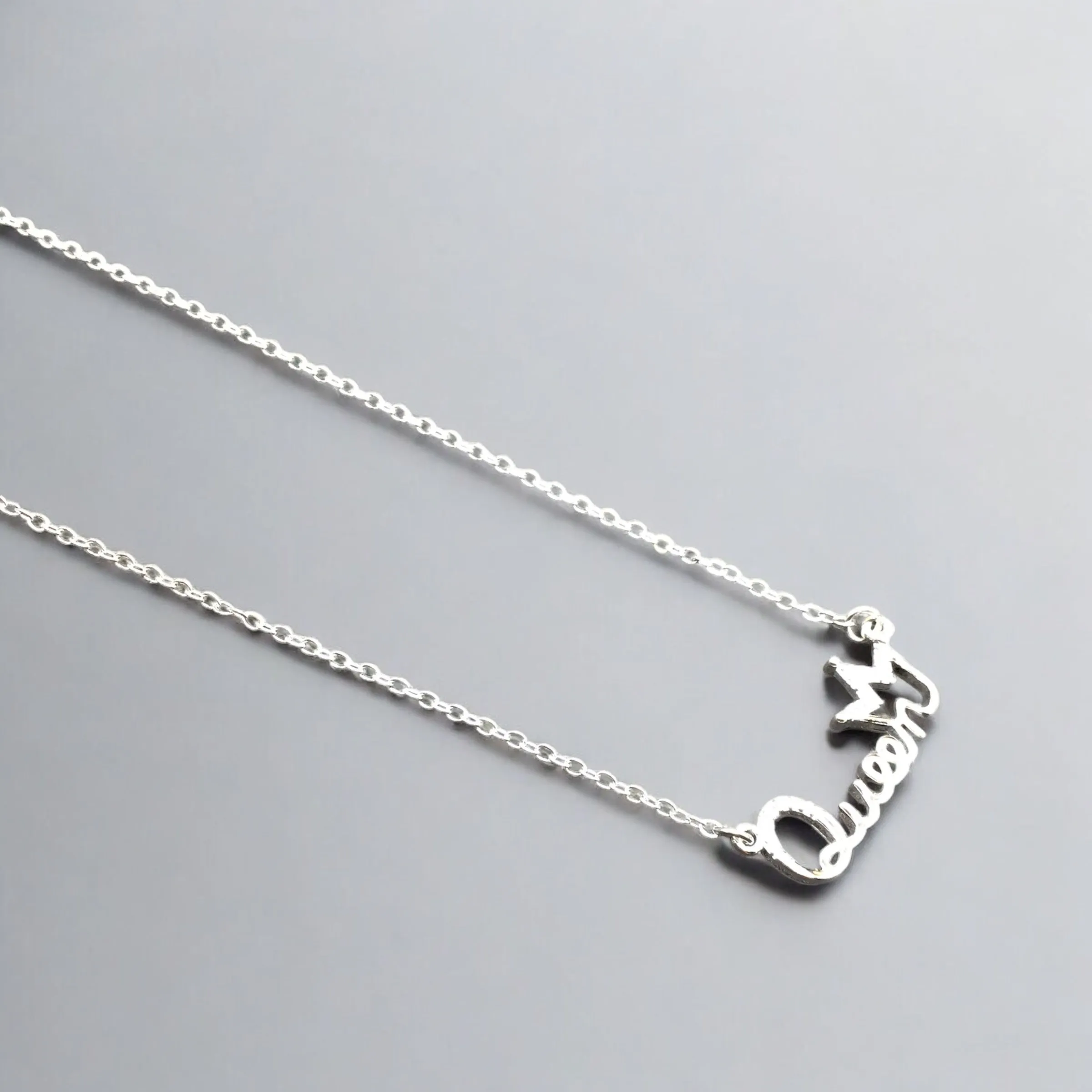 Queen Stainless Steel Necklace Pendants With Long Chain