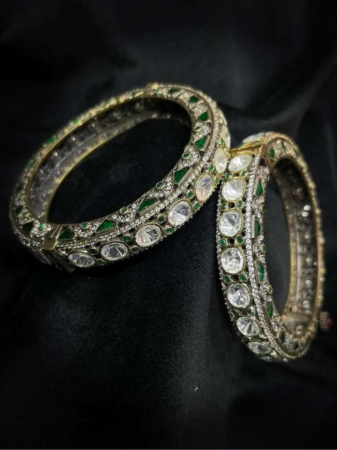 Royal Victorian Bangle Set