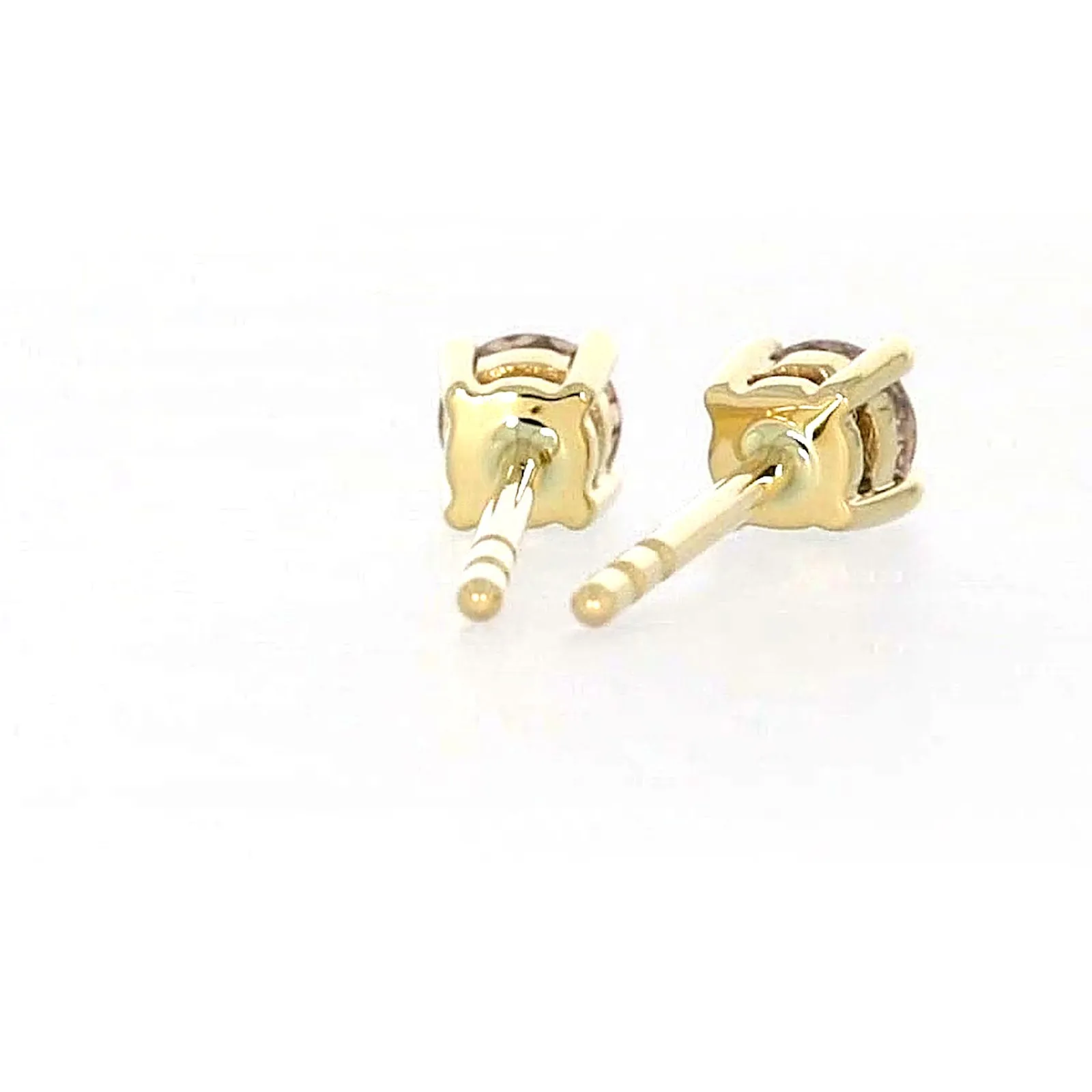 Solitaire 9ct Yellow Gold Round Brilliant Cut 1/4 CARAT tw of Diamonds Stud Earrings