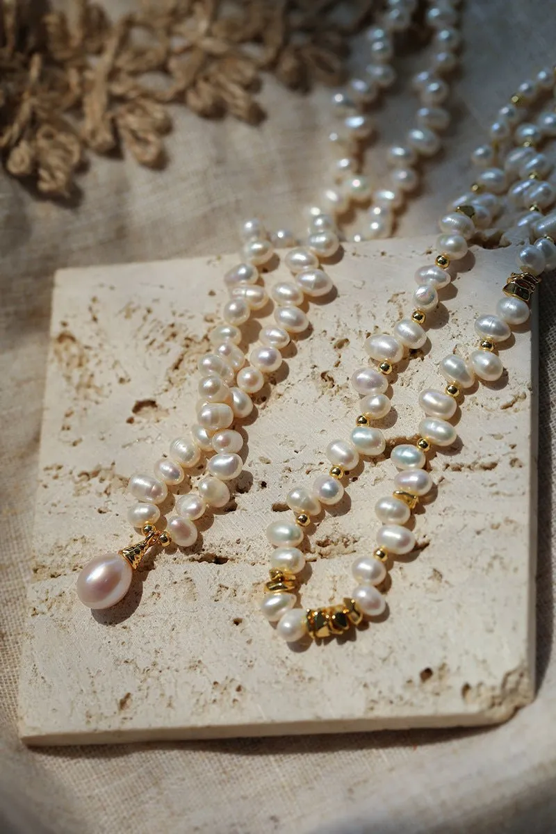 Stylish Classic Staggered Pearl Bead Pendant Necklace