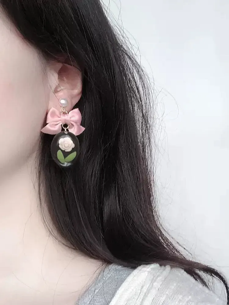 Timeless Tulip Bow Ear Studs & Clips